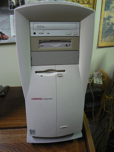 Compaq Presario 4784